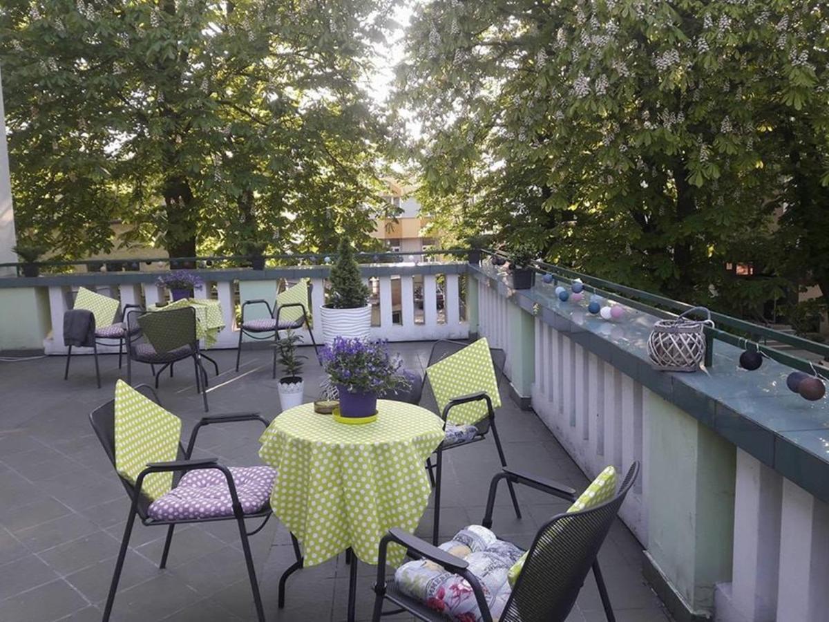 Hostel Ksiezycowy Inowrocław Dış mekan fotoğraf